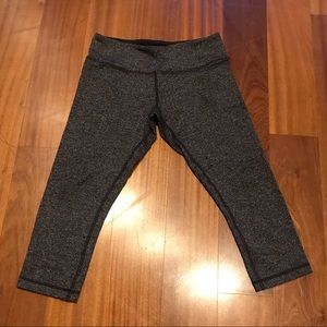 Lululemon Wunder Under Crop - Size 8
